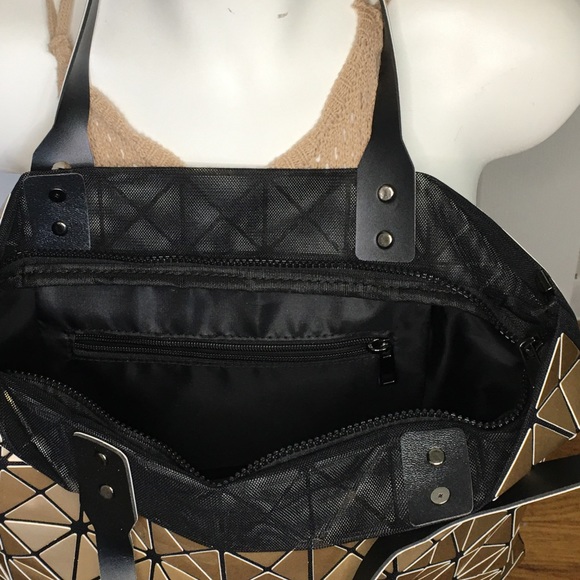 Goldtone & Black Geometric Design Tote - Picture 4 of 5